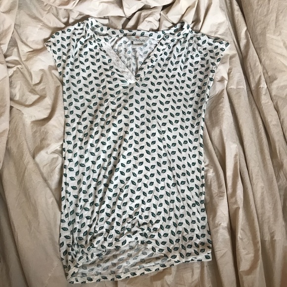 Green leaf comfort tee - Picture 2 of 2